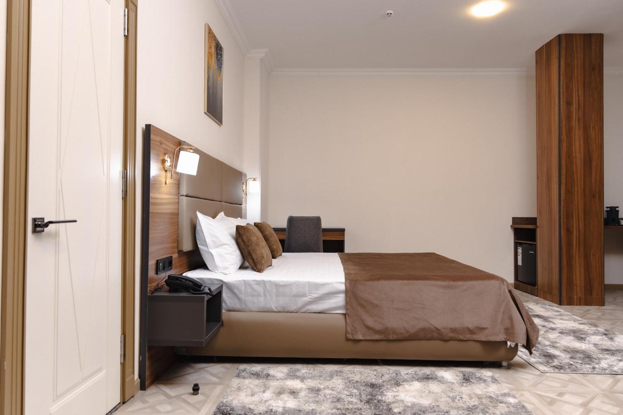 Art Royal Hotel Tasken Kültér fotó