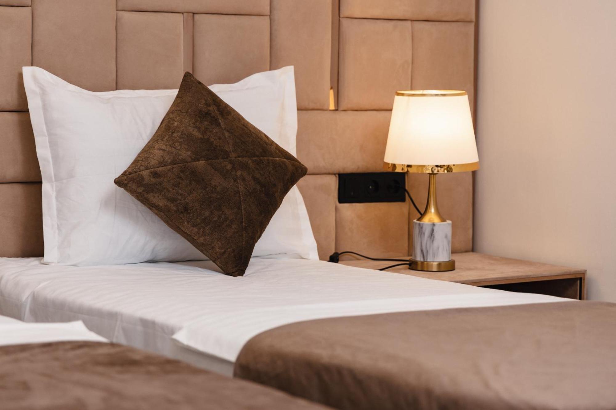 Art Royal Hotel Tasken Kültér fotó