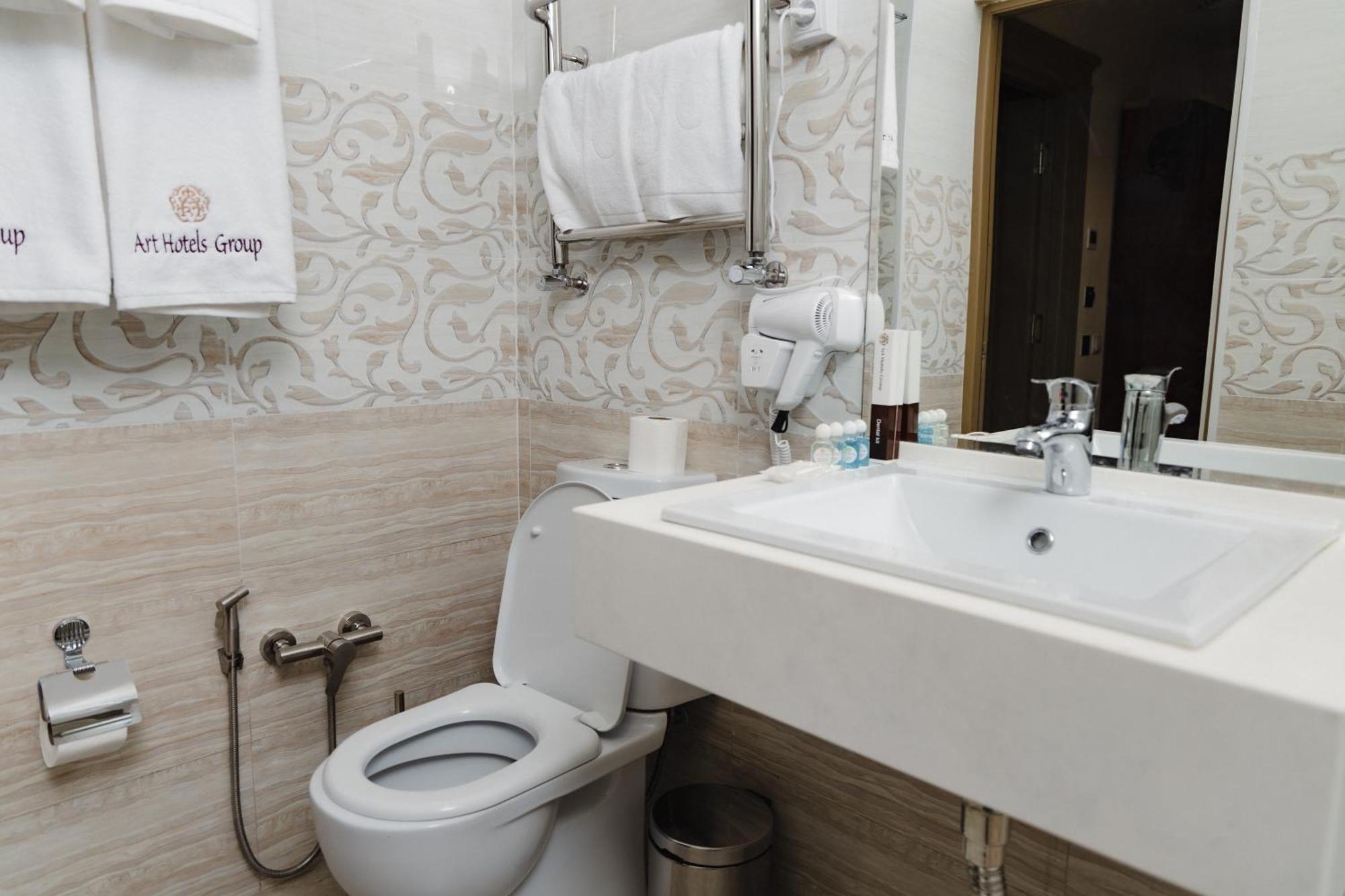Art Royal Hotel Tasken Kültér fotó